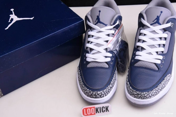 1st Kicks Shoes JORDAN MIDNIGHT AIR NAVYCT8532-401 3 0801
